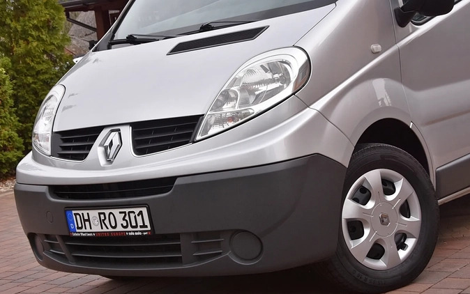 Renault Trafic cena 48400 przebieg: 184000, rok produkcji 2011 z Suwałki małe 781